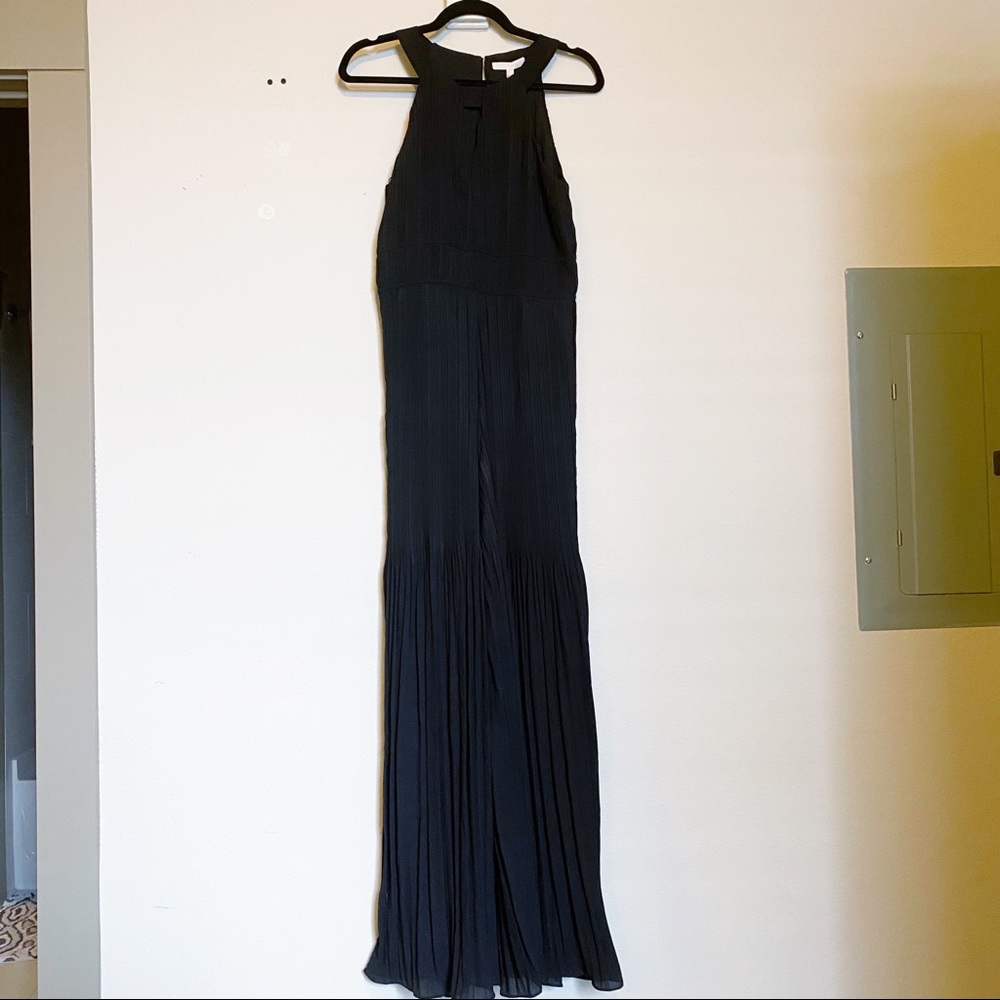 Harlyn Pleated Wide Leg Jumpsuit Black Size S NWT - Picture 2 of 6